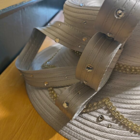 Women’s Tall Gray + Gold Dress Hat | Church / Derby | Formal Statement - Picture 4 of 4